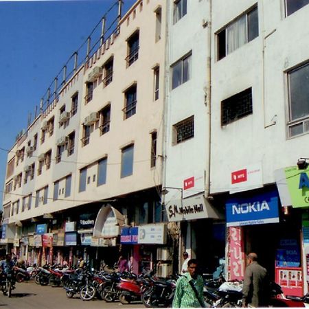 Hotel Abha International Bhuj Zewnętrze zdjęcie