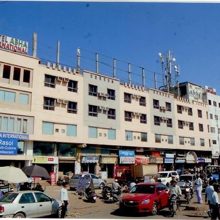 Hotel Abha International Bhuj Zewnętrze zdjęcie